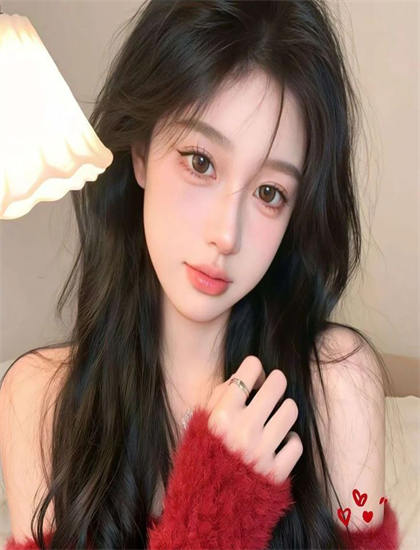 疯狂添女人下部视频免费_我的美女老板在线观看